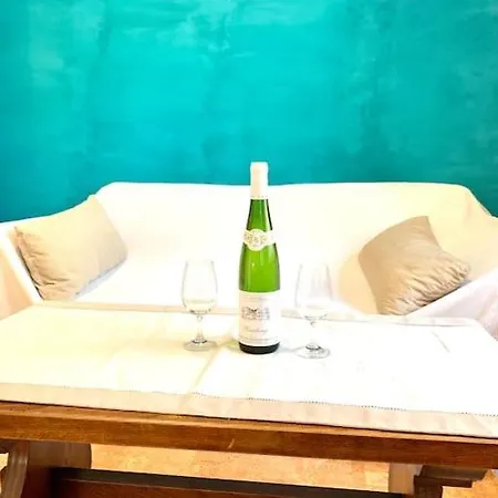 L'ancienne Epicerie A *